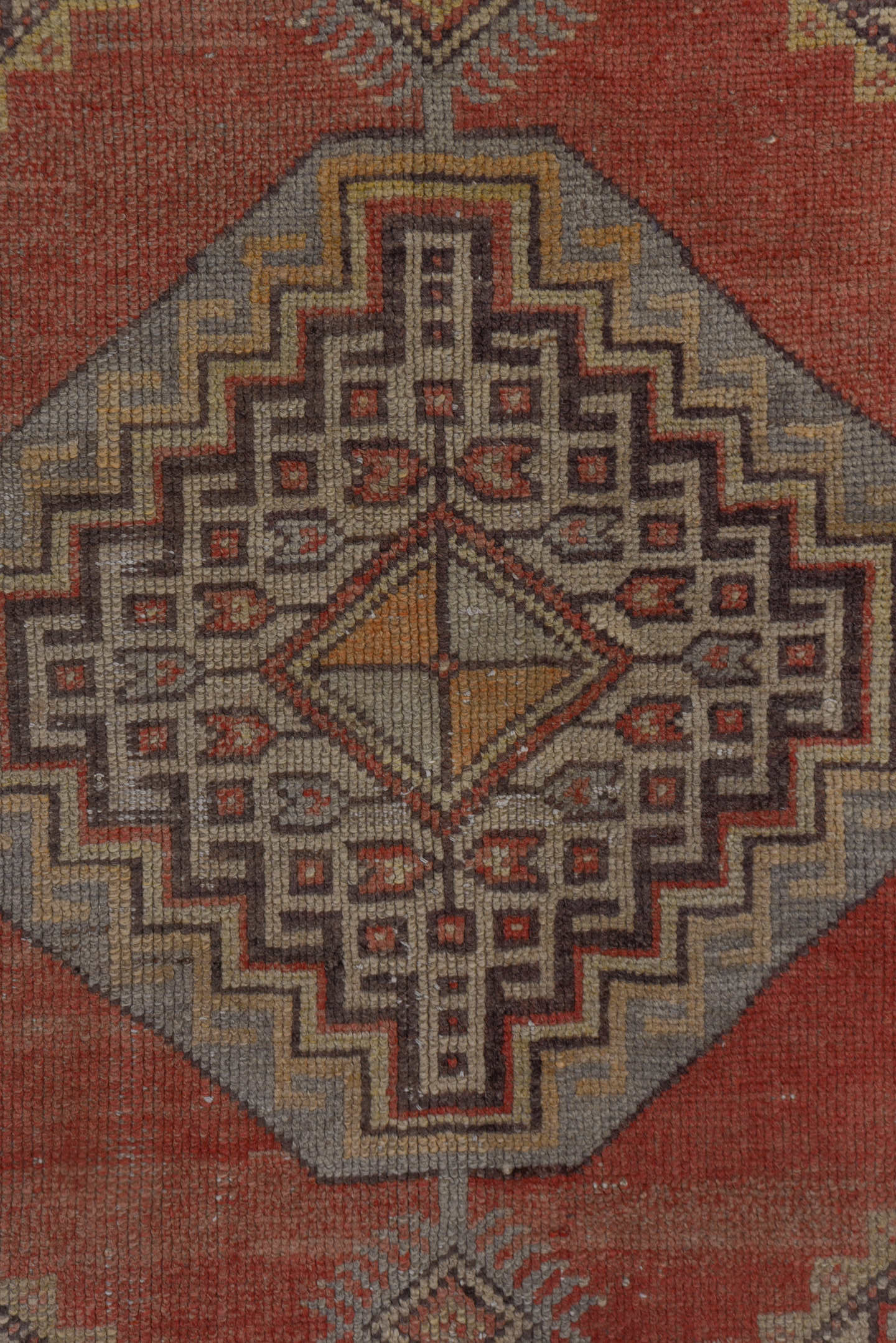 3' x 5' one-of-a-kind handmade vintage Oushak small size rug. Color palette: terracotta, ivory, taupe, brown, muted gold
