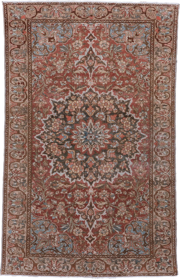 Traditional Baktiary Rugs