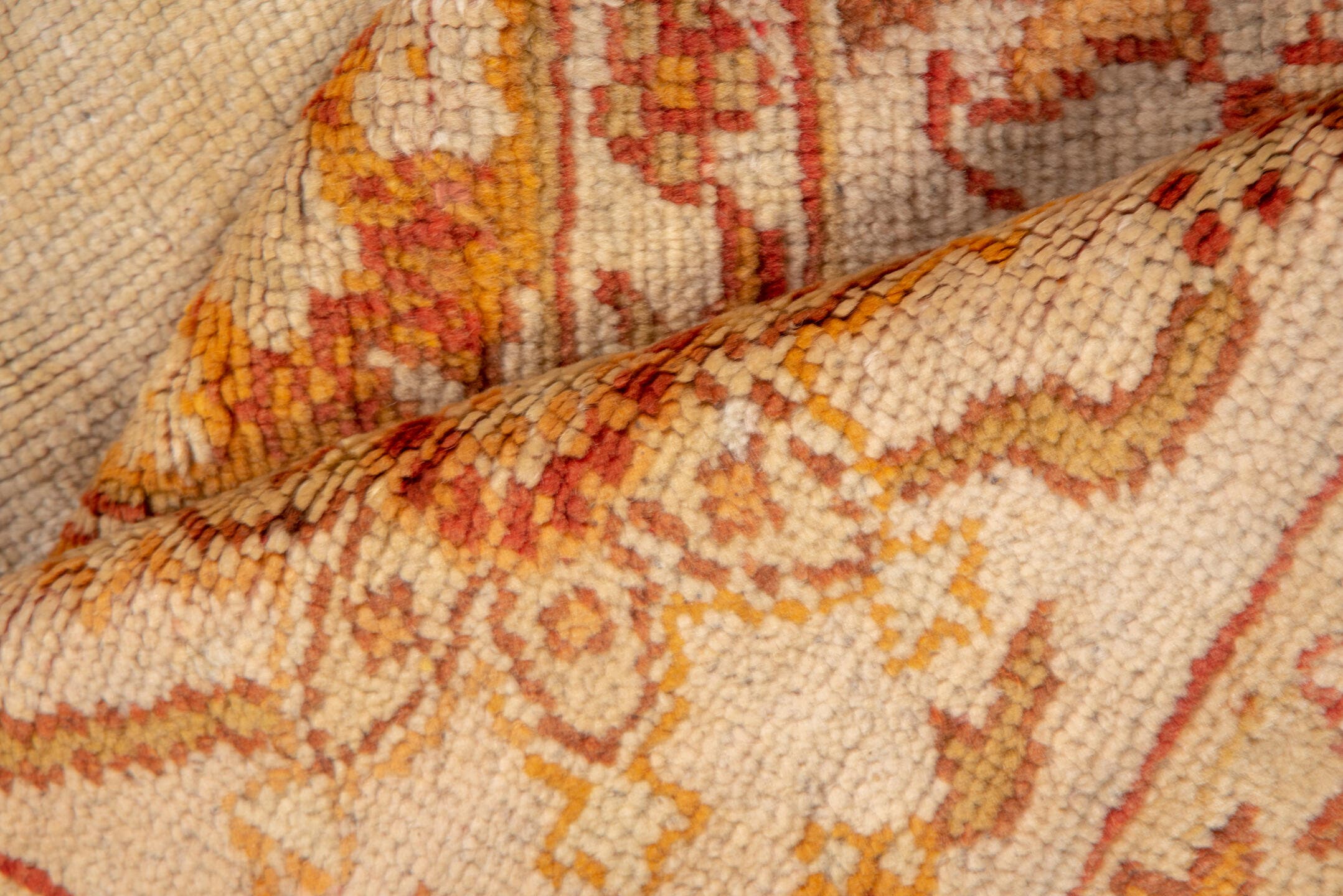 8' x 10' one-of-a-kind handmade antique Oushak large size rug. Color palette: ivory, apricot, sand, peach, camel, gold