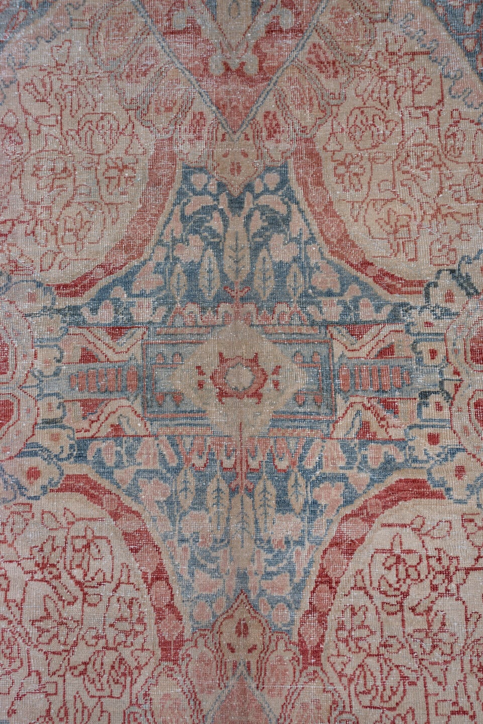 10' x 17' one-of-a-kind handmade antique Mahal rug. Color palette: ivory, powder_blue, rust, blush, sky_blue, rose