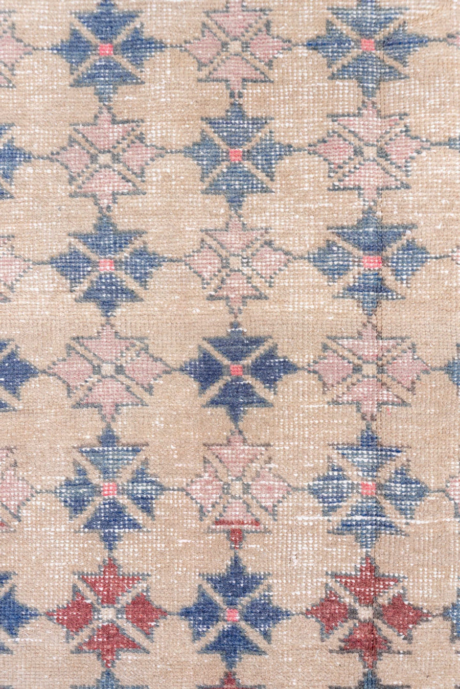 4' x 6' one-of-a-kind handmade vintage Oushak small size rug. Color palette: peach, blue, blush, ivory, coral, terracotta