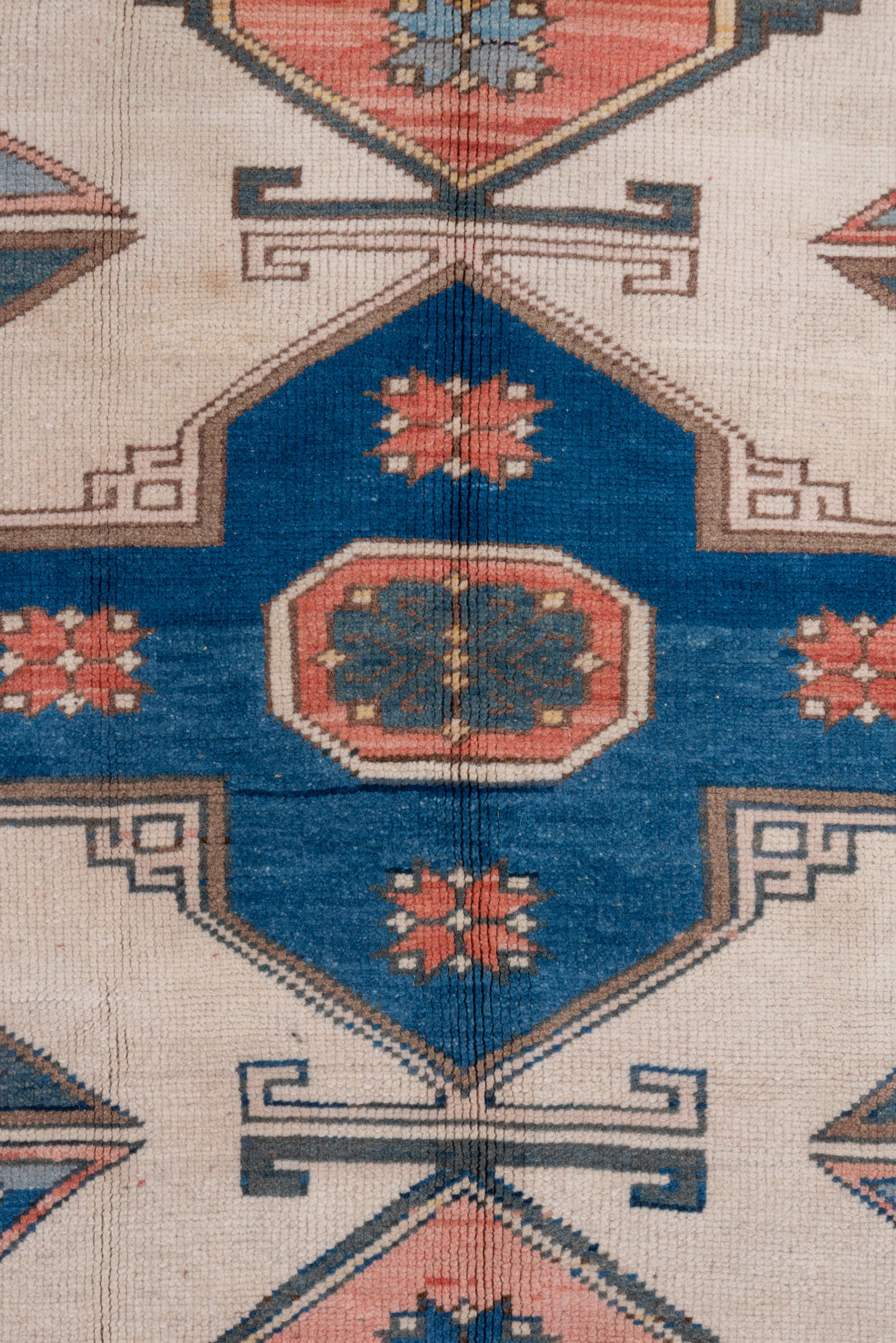 4' x 6' one-of-a-kind handmade vintage Oushak small size rug. Color palette: ivory, blue, coral, slate, taupe, terracotta