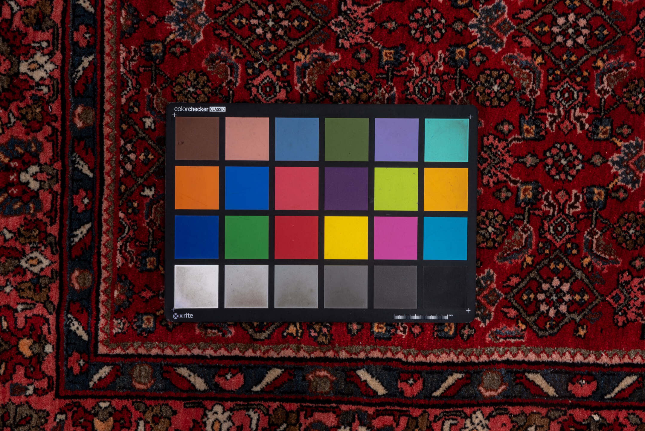 5' x 7' one-of-a-kind handmade vintage Bidjar rug. Color palette: brown, gray, pink, red, redwood, rosy brown