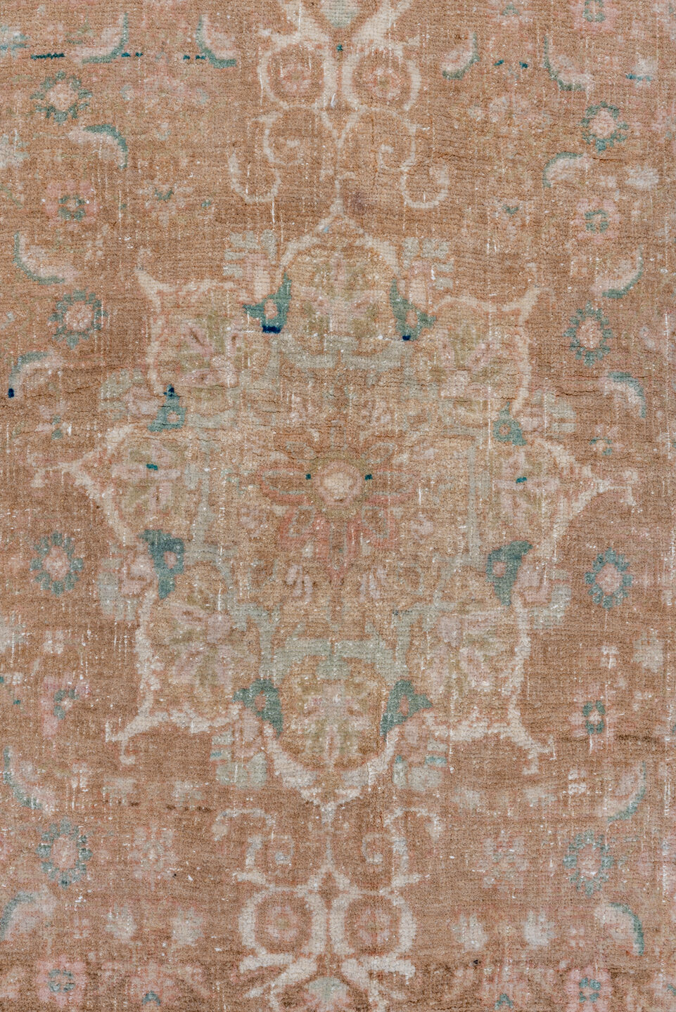 3' x 5' one-of-a-kind handmade vintage Bidjar small size rug. Color palette: camel, blush, taupe, ivory, pale aqua, beige