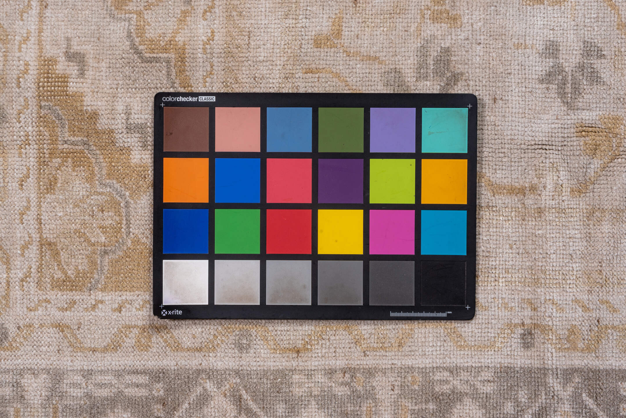 3' x 6' one-of-a-kind handmade vintage Malayer small size rug. Color palette: brown, gray, light gray, off-white, pink