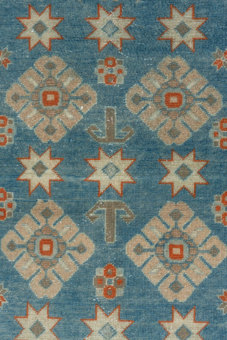 3' x 5' one-of-a-kind handmade vintage Shirvan small size rug. Color palette: sky blue, rust, ivory, light blue, taupe