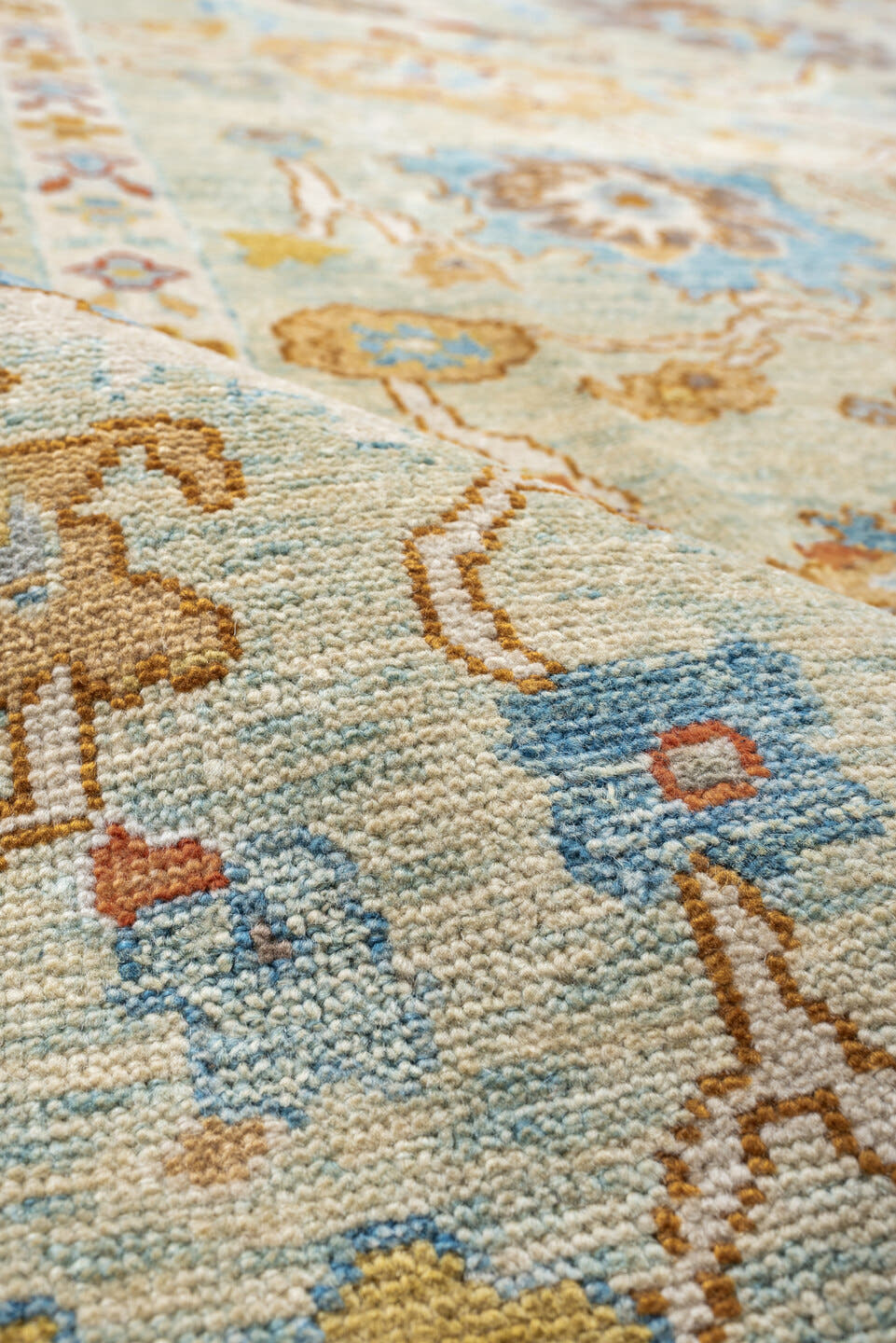 9' x 12' one-of-a-kind handmade vintage Sultanabad large size rug. Color palette: ivory, sky blue, taupe, terracotta, camel