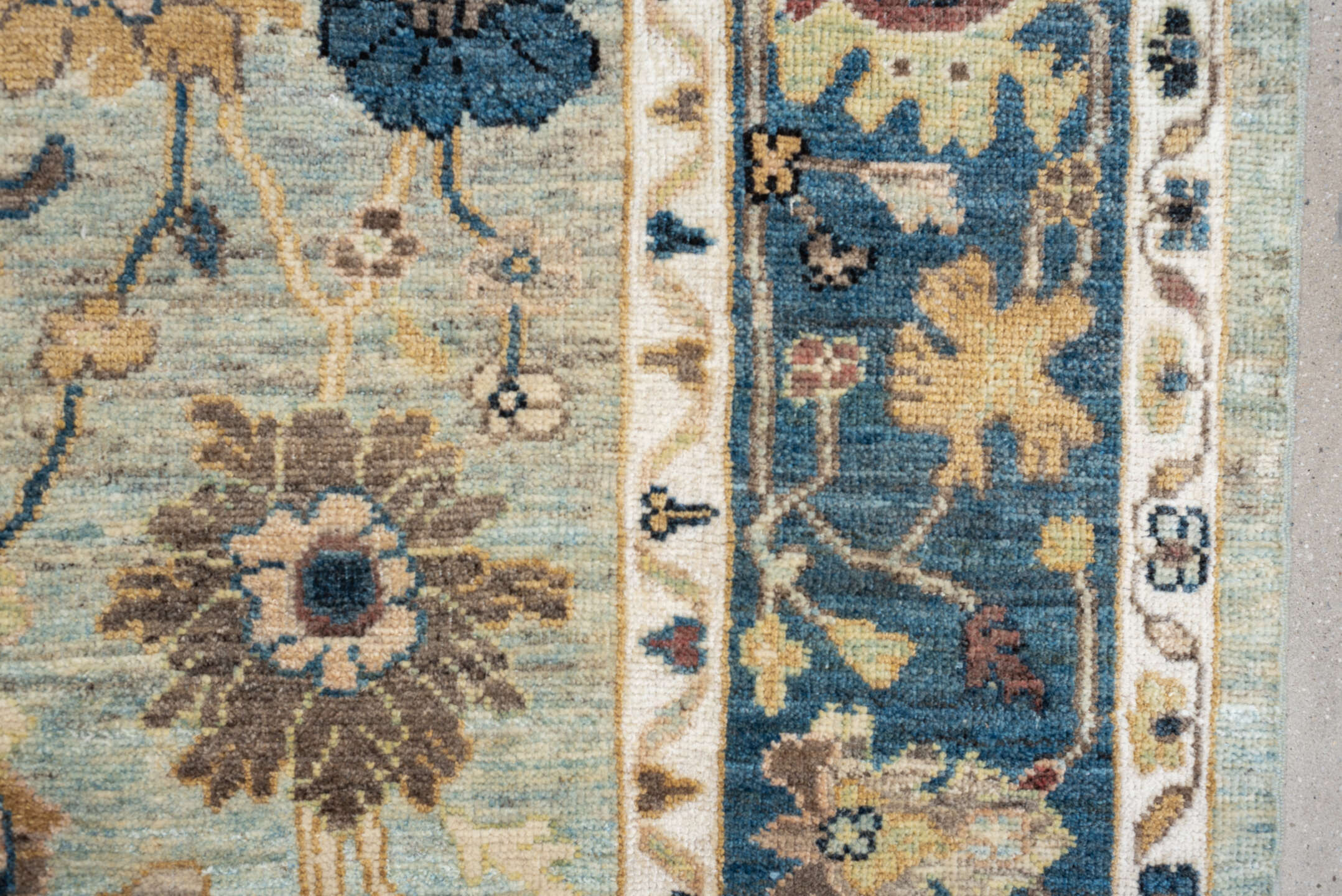 6' x 9' one-of-a-kind handmade vintage Sultanabad large size rug. Color palette: light blue, navy, ivory, taupe, beige, sage