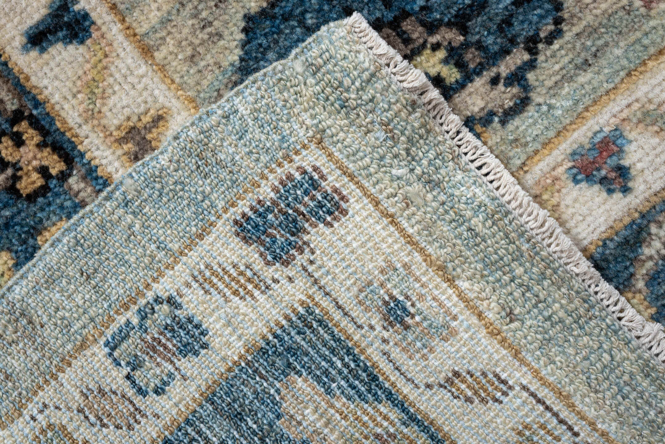 6' x 9' one-of-a-kind handmade vintage Sultanabad large size rug. Color palette: light blue, navy, ivory, taupe, beige, sage