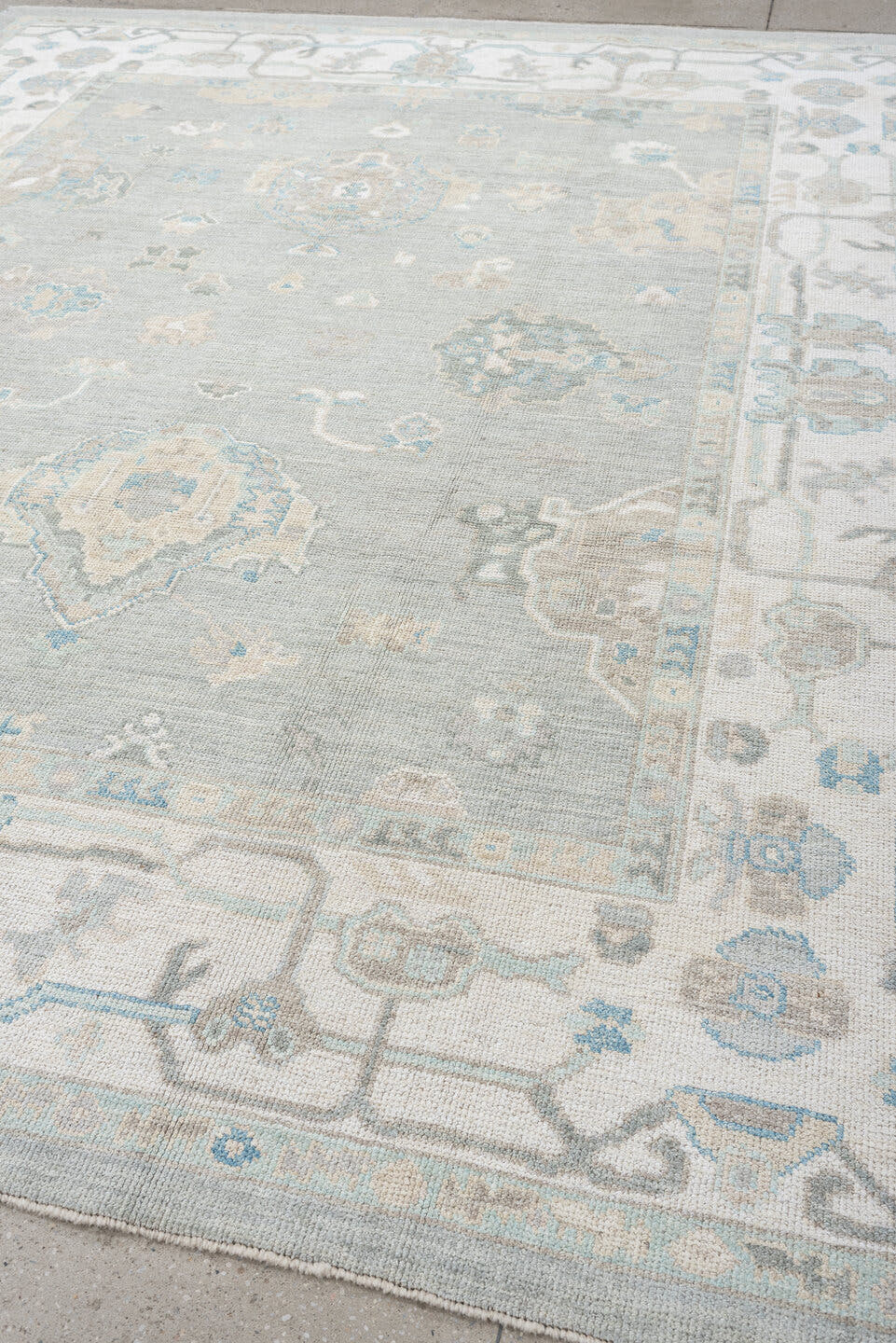 8' x 10' one-of-a-kind handmade vintage Oushak large size rug. Color palette: pale blue, ivory, taupe, sky blue, beige, gray