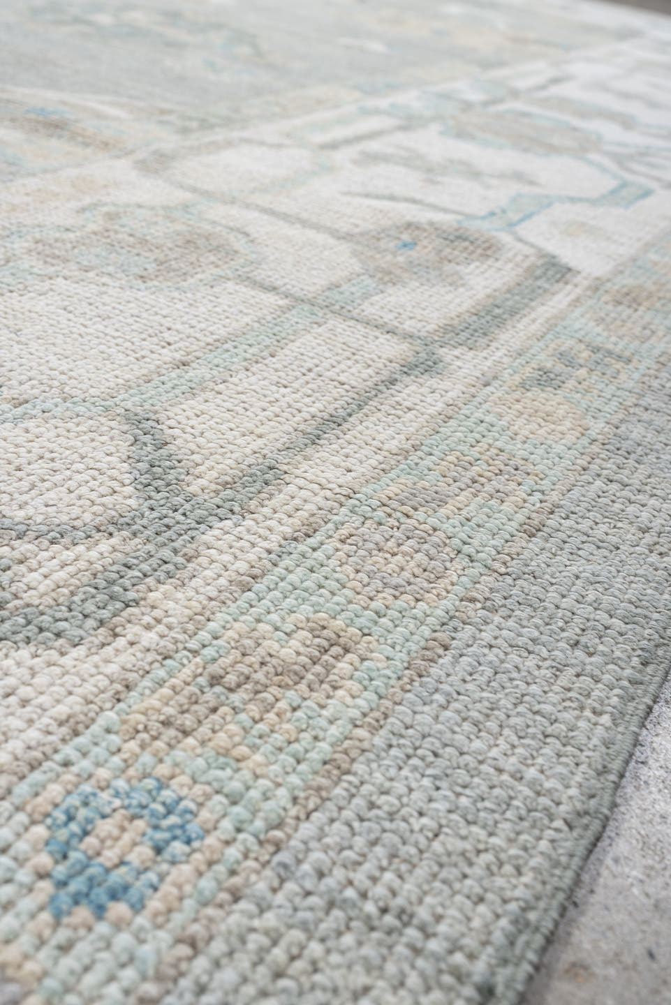 8' x 10' one-of-a-kind handmade vintage Oushak large size rug. Color palette: pale blue, ivory, taupe, sky blue, beige, gray