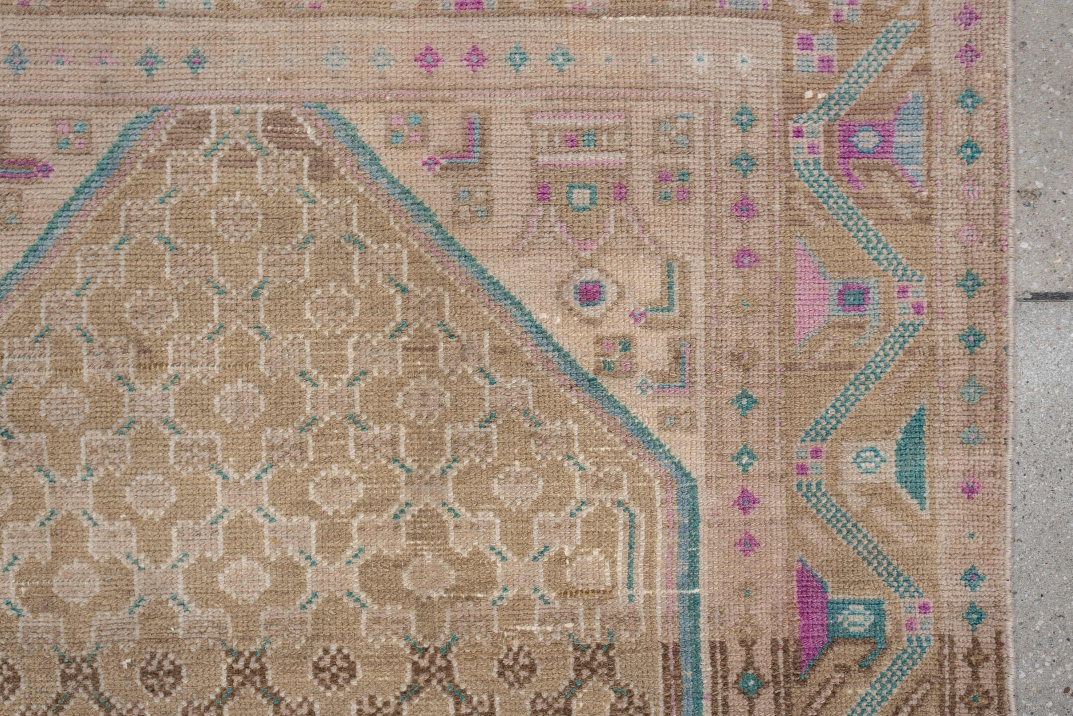 3' x 5' one-of-a-kind handmade antique Hamadan small size rug. Color palette: camel, ivory, aqua, rose, taupe, sand, beige