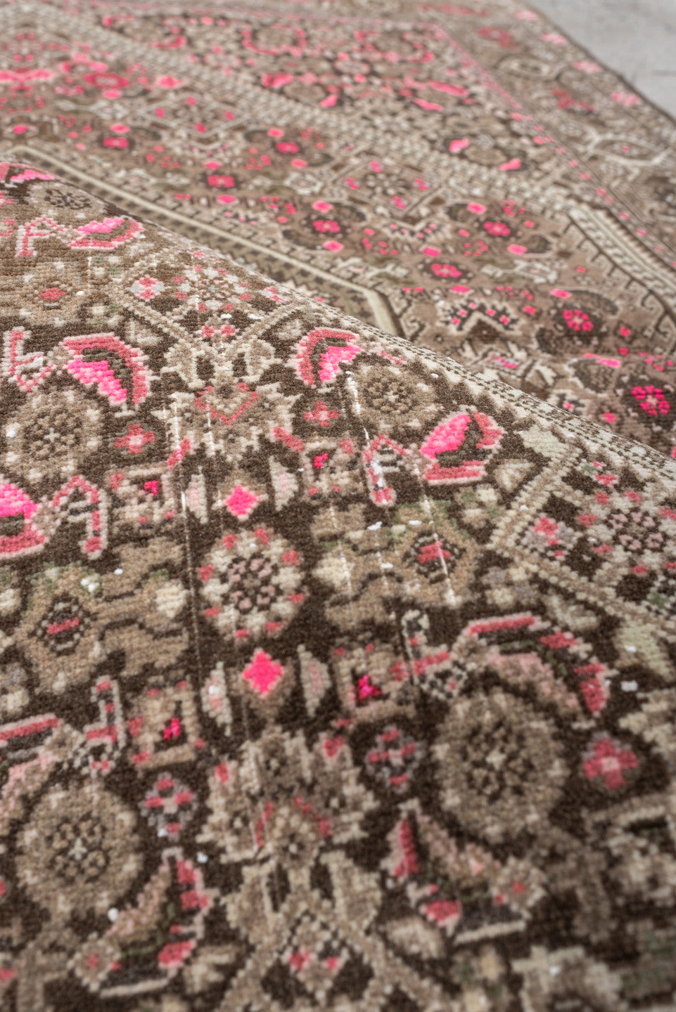 3' x 5' one-of-a-kind handmade antique Sivas small size rug. Color palette: taupe, brown, ivory, rose, crimson, charcoal
