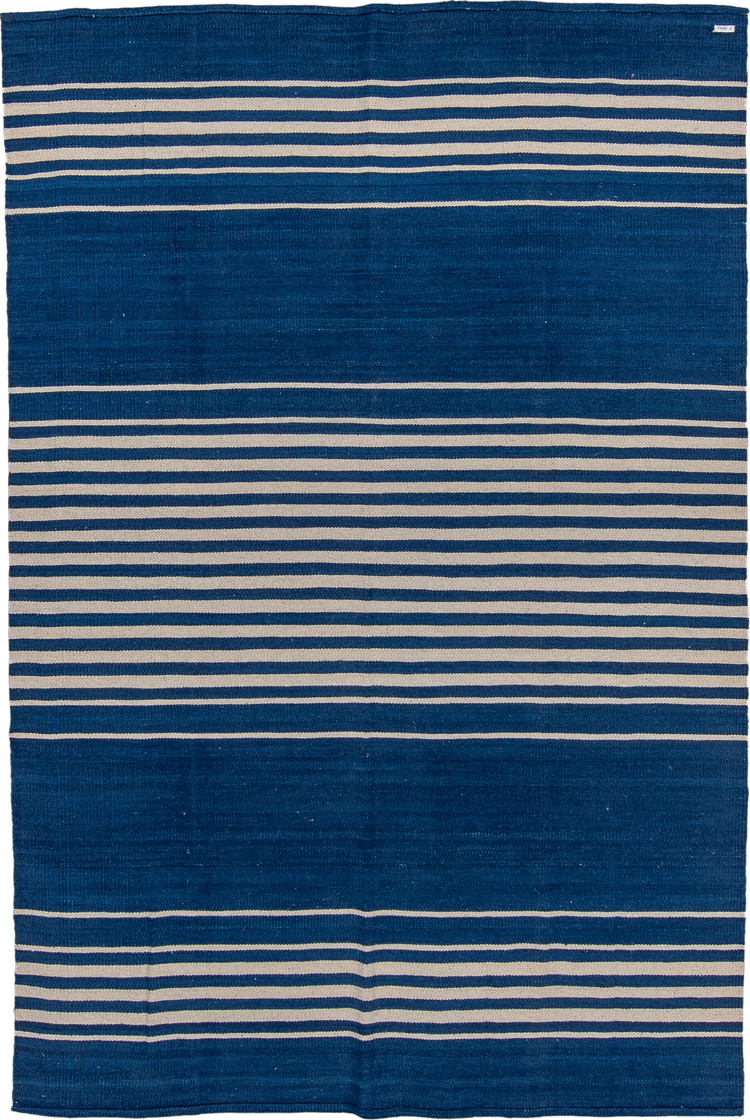 5' x 9' one-of-a-kind handmade vintage Kilim medium size rug. Color palette: blue, ivory