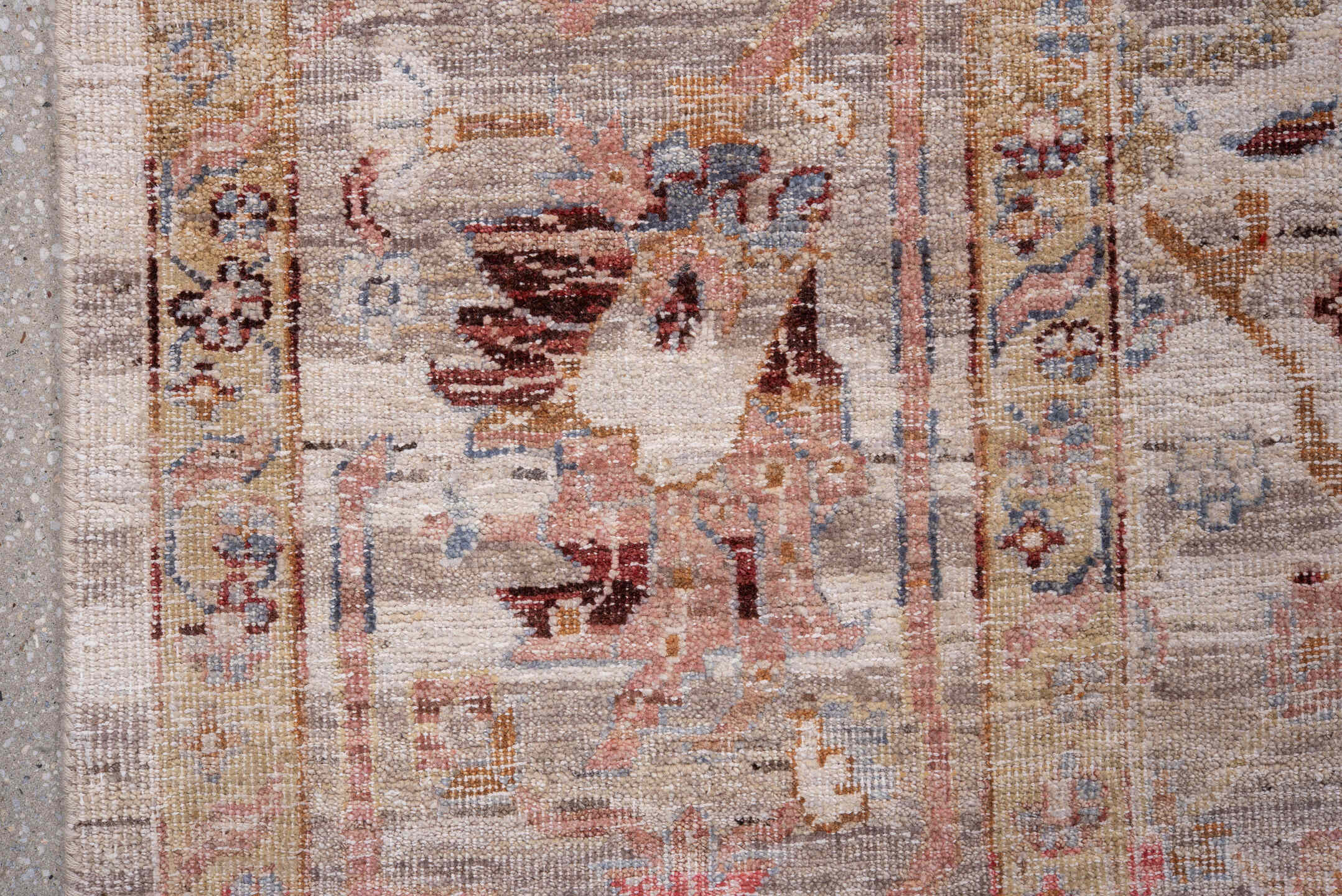 7' x 10' one-of-a-kind handmade vintage Mahal large size rug. Color palette: ivory, taupe, beige, gold, rose, soft blue