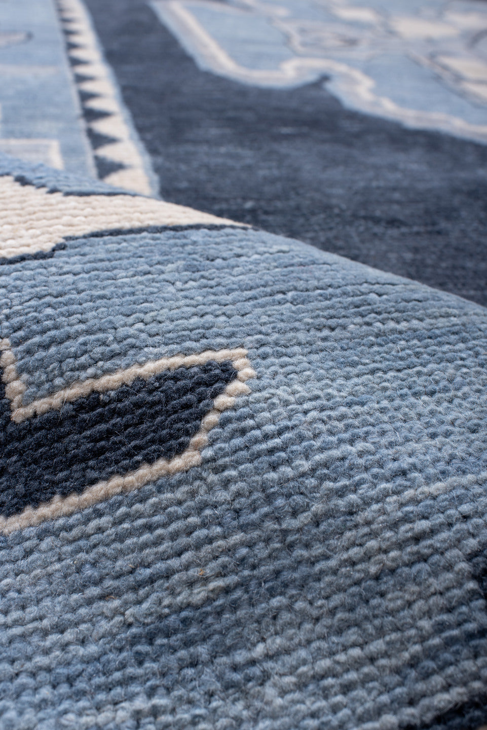 8' x 11' one-of-a-kind handmade vintage Oushak large size rug. Color palette: blue, fiord, gainsboro, gray, light blue