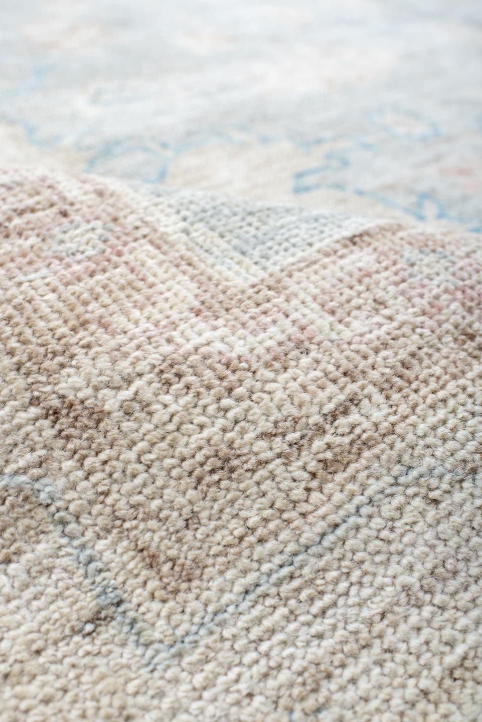 8' x 10' one-of-a-kind handmade vintage Oushak large size rug. Color palette: ivory, pale blue, blush, cream, sky blue