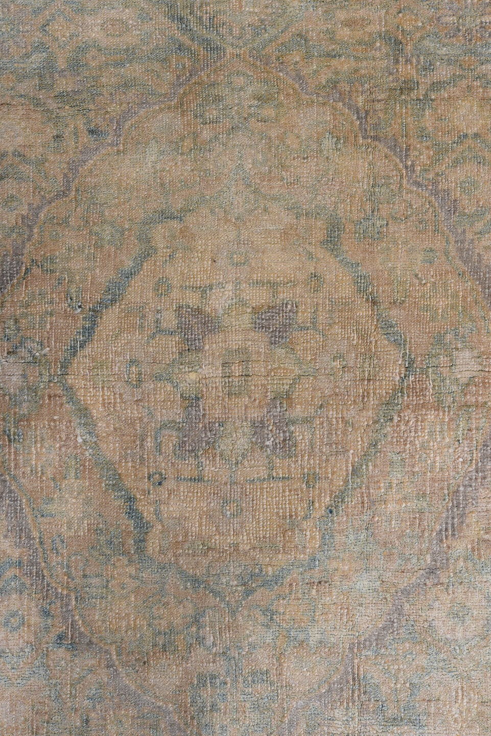 4' x 6' one-of-a-kind handmade antique Bidjar small size rug. Color palette: beige, ivory, pale blue, taupe, sand