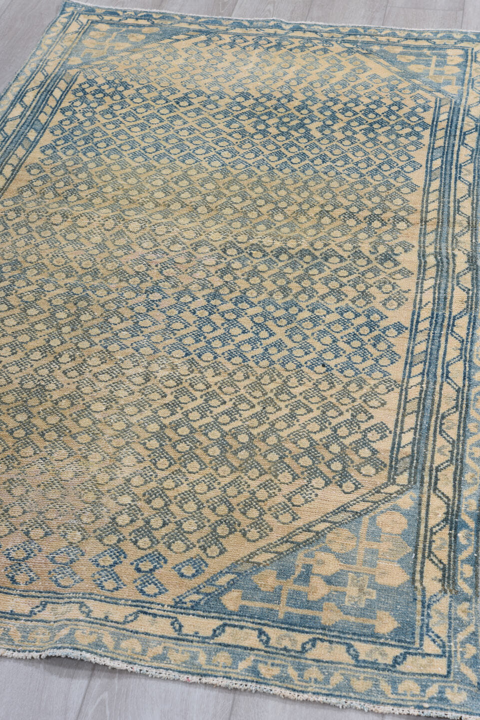 3' x 6' one-of-a-kind handmade antique Malayer small size rug. Color palette: ivory, sky blue, slate blue, beige, taupe