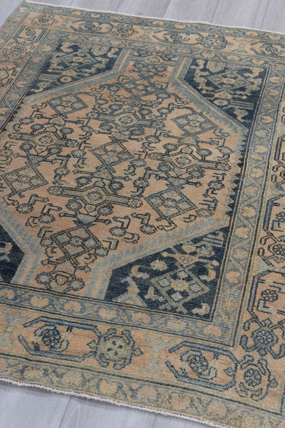 4' x 5' one-of-a-kind handmade antique Malayer small size rug. Color palette: beige, slate, ivory, taupe, charcoal, camel