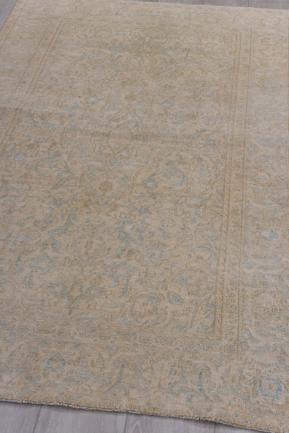 3' x 6' one-of-a-kind handmade antique Sivas small size rug. Color palette: beige, ivory, pale blue, taupe, sand, light blue