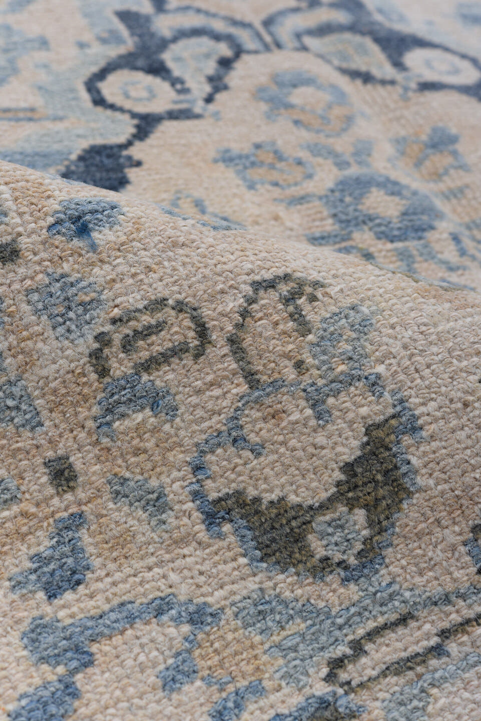4' x 6' one-of-a-kind handmade antique Malayer small size rug. Color palette: ivory, sky blue, slate, charcoal, taupe, cream