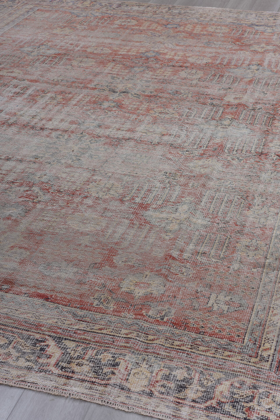 8' x 11' one-of-a-kind handmade vintage Sparta large size rug. Color palette: black, brown, charcoal, dim gray, gray