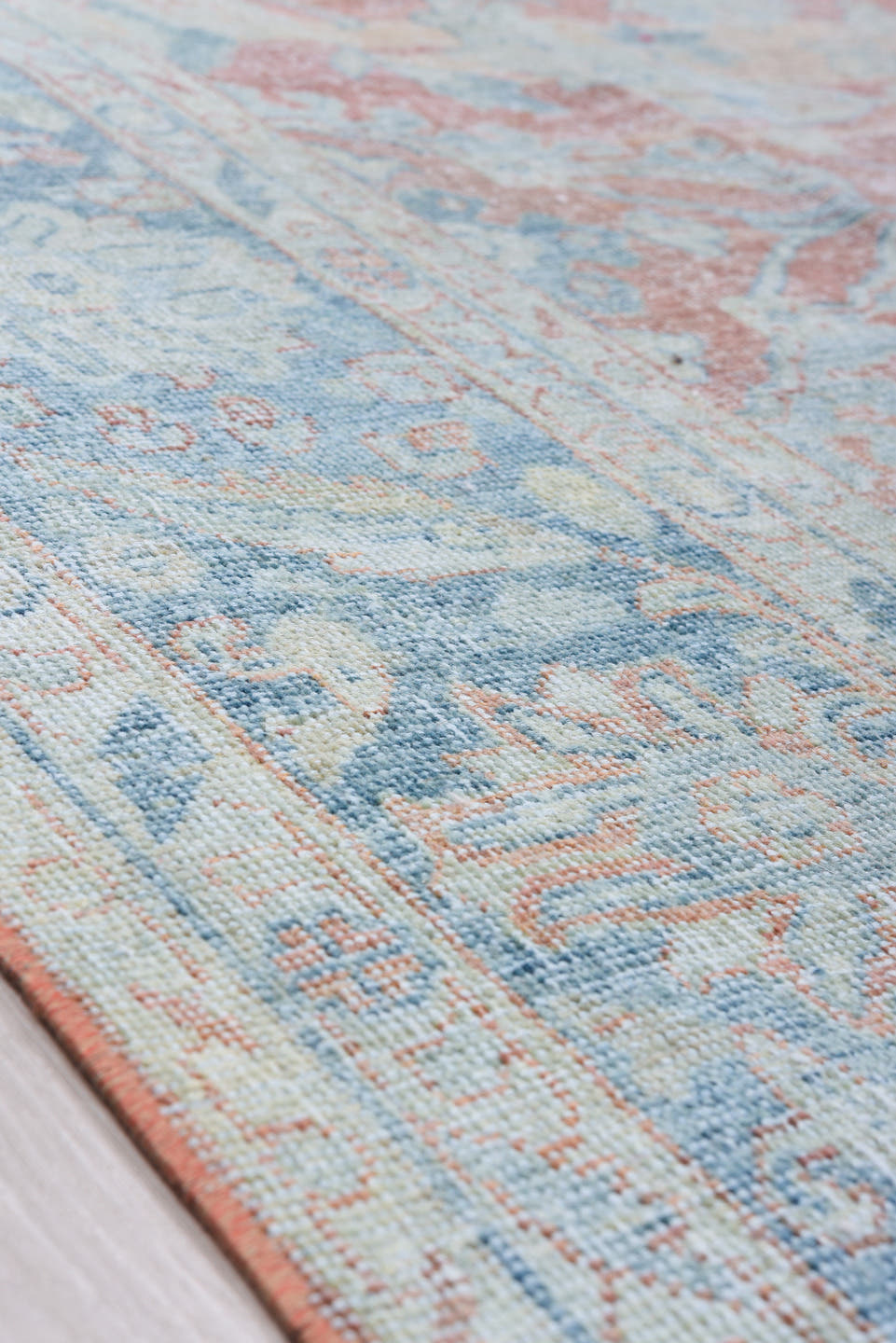 8' x 12' one-of-a-kind handmade antique Mahal large size rug. Color palette: terra cotta, pale blue, ivory, sky blue