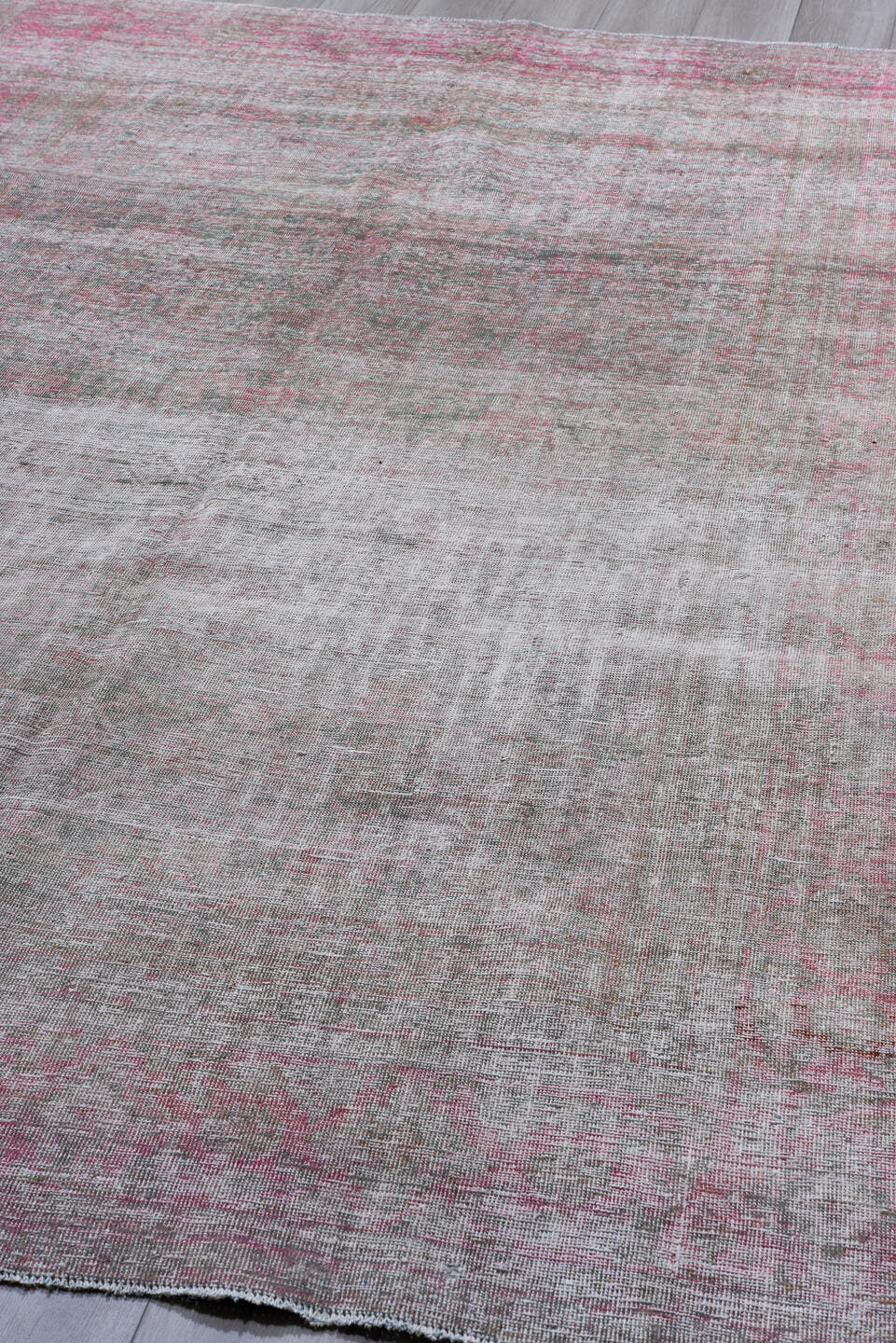 6' x 10' one-of-a-kind handmade antique Tabriz large size rug. Color palette: silver, blush, ivory, taupe, rose, gray, pink