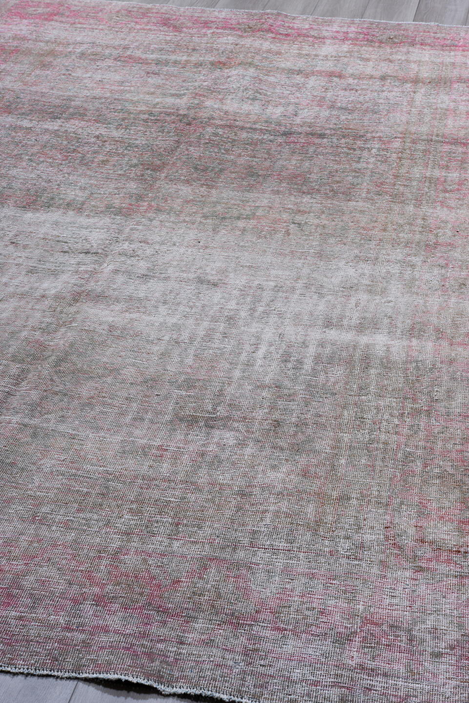 6' x 10' one-of-a-kind handmade antique Tabriz large size rug. Color palette: silver, blush, ivory, taupe, rose, gray, pink
