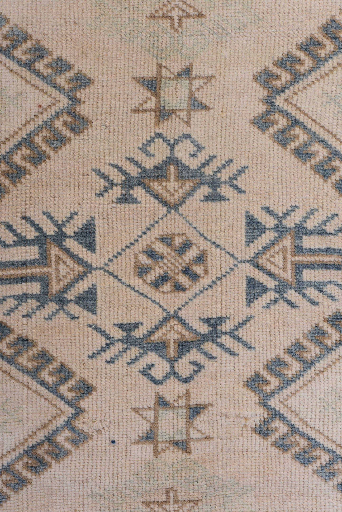 3' x 5' one-of-a-kind handmade vintage Oushak small size rug. Color palette: ivory, sky blue, taupe, beige, camel