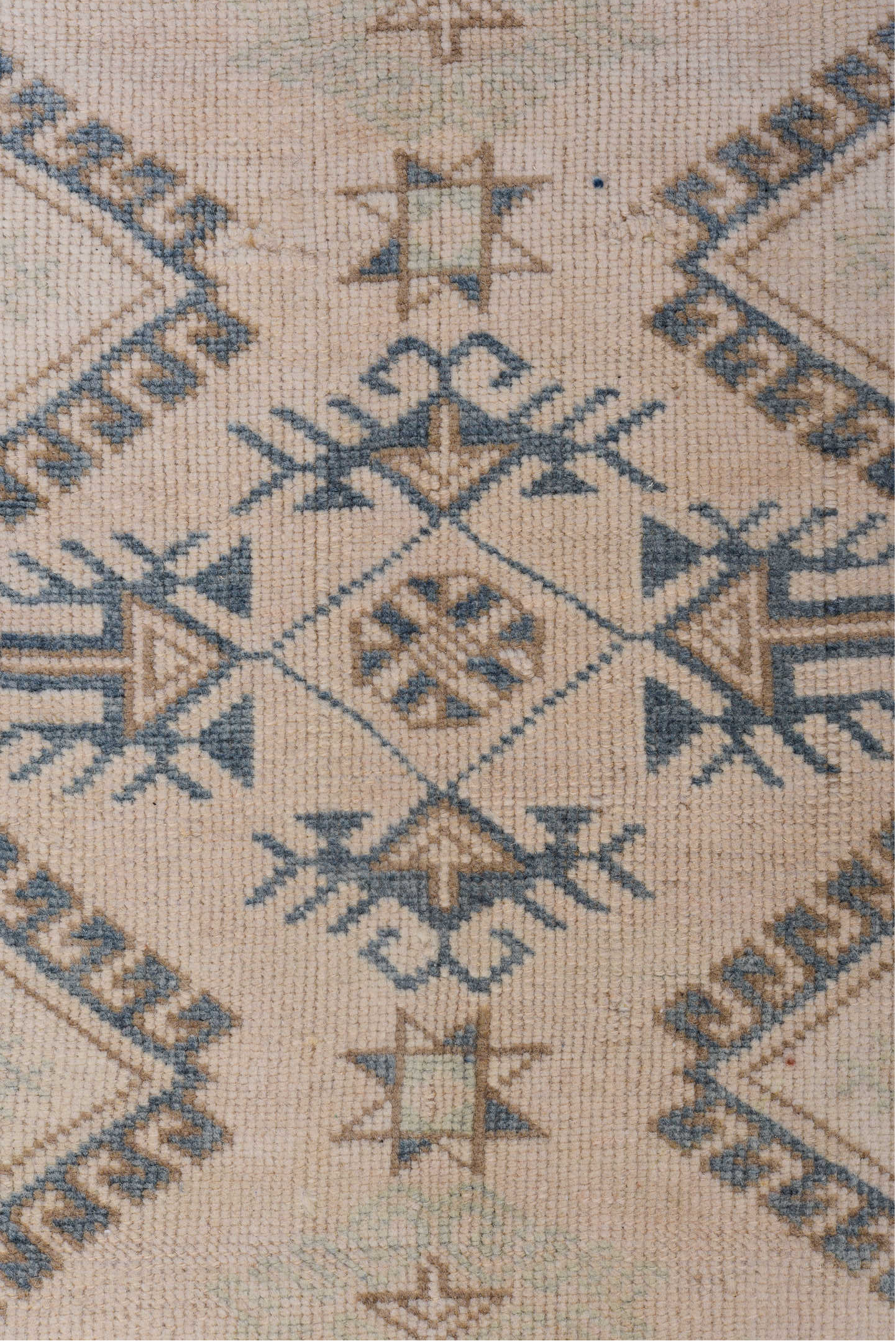 3' x 5' one-of-a-kind handmade vintage Oushak small size rug. Color palette: ivory, sky blue, taupe, beige, camel