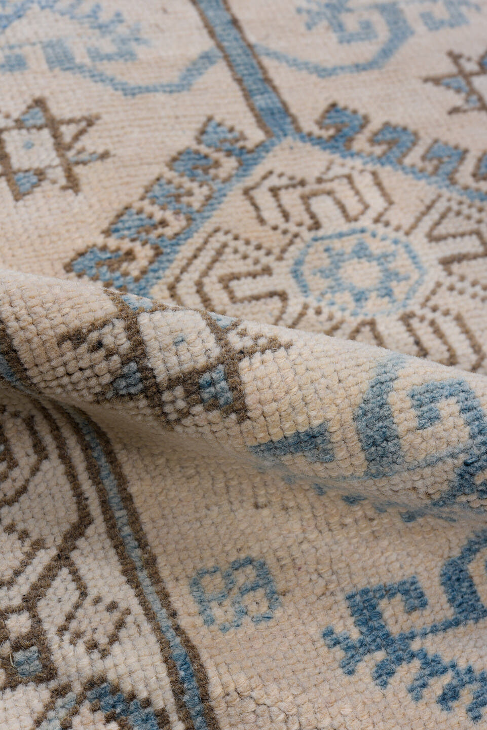 2' x 3' one-of-a-kind handmade vintage Oushak small size rug. Color palette: ivory, sky_blue, taupe, brown, beige