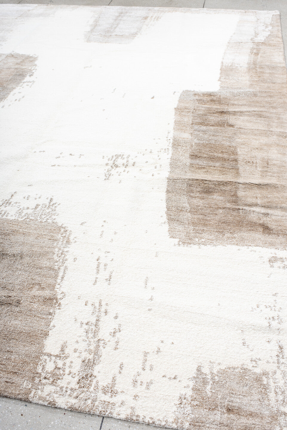 9' x 12' one-of-a-kind handmade vintage Contemporary large size rug. Color palette: brown, gainsboro, gray, light gray