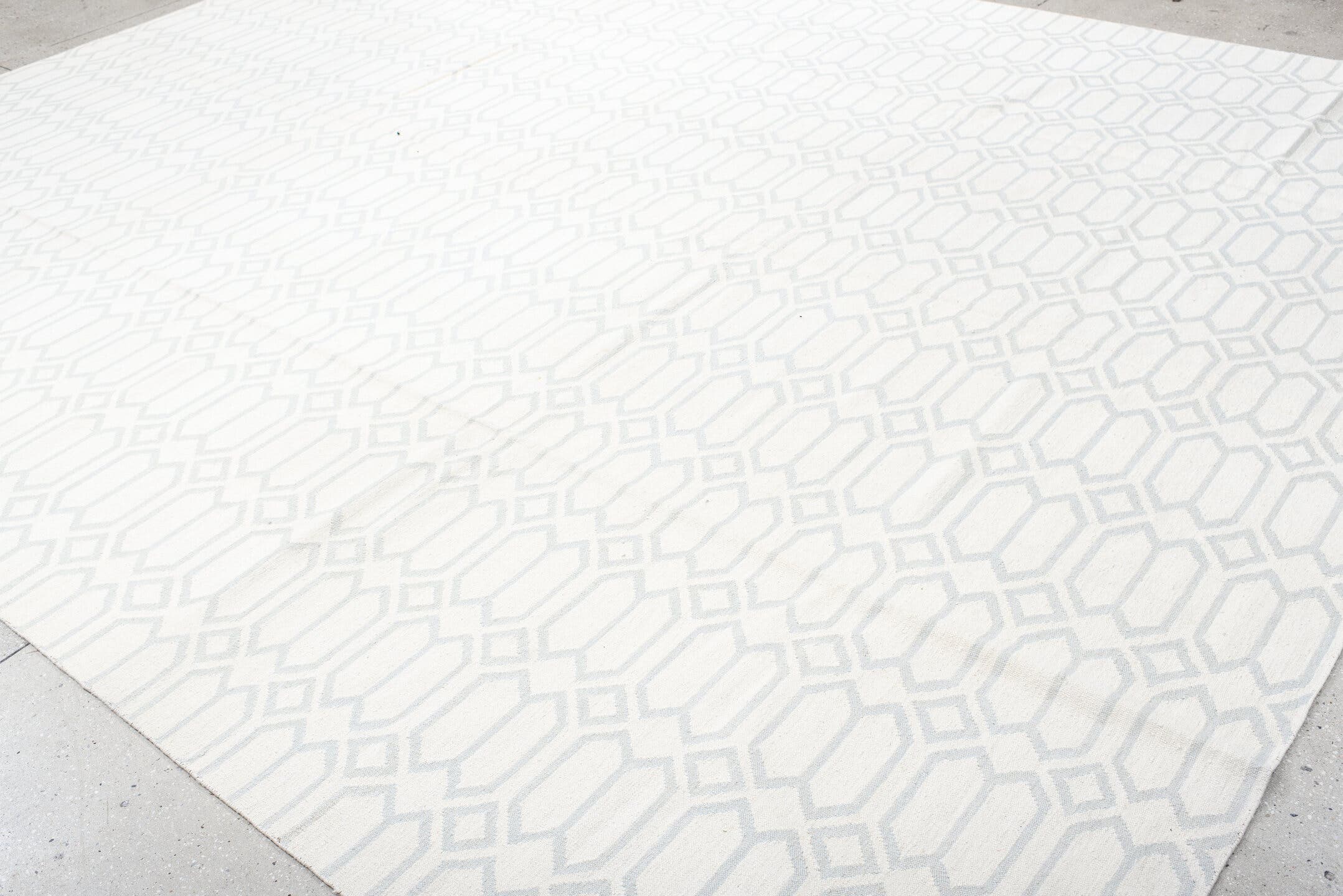 11' x 14' one-of-a-kind handmade vintage Flatweave oversize rug. Color palette: ivory, light_gray, cream, light gray
