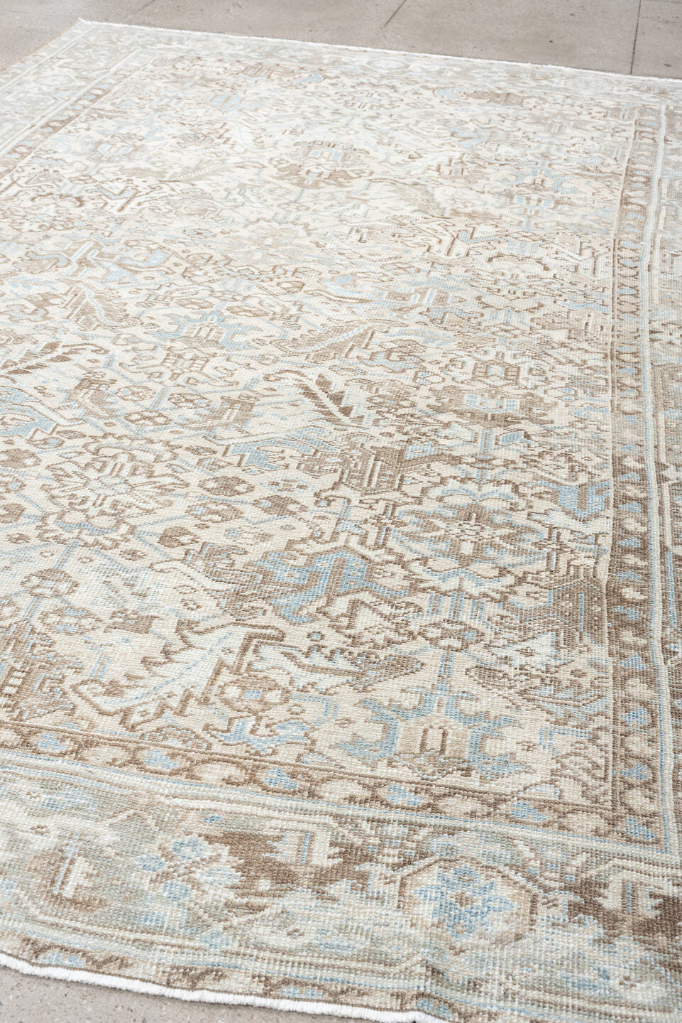 8' x 10' one-of-a-kind handmade vintage Heriz large size rug. Color palette: ivory, pale blue, taupe, beige, light gray