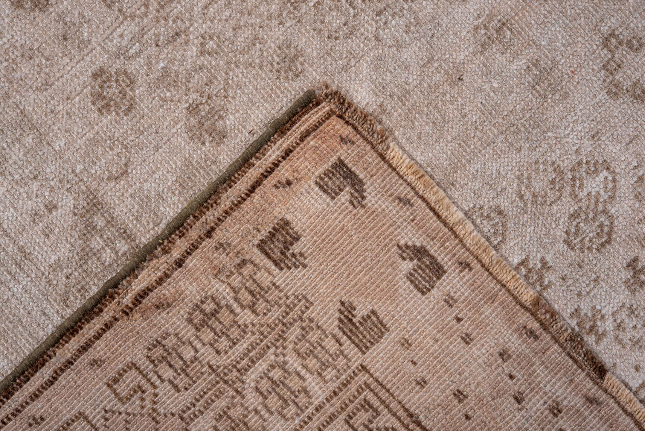5' x 8' one-of-a-kind handmade vintage Shiraz medium size rug. Color palette: ivory, taupe, beige, camel, sand, gray