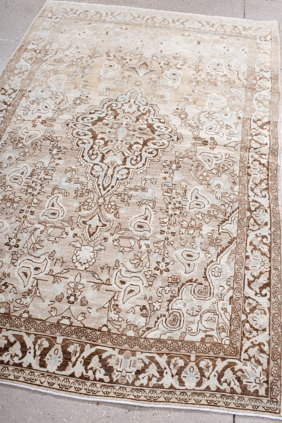 4' x 6' one-of-a-kind handmade antique Sarouk small size rug. Color palette: ivory, taupe, camel, brown, cream, beige, gray