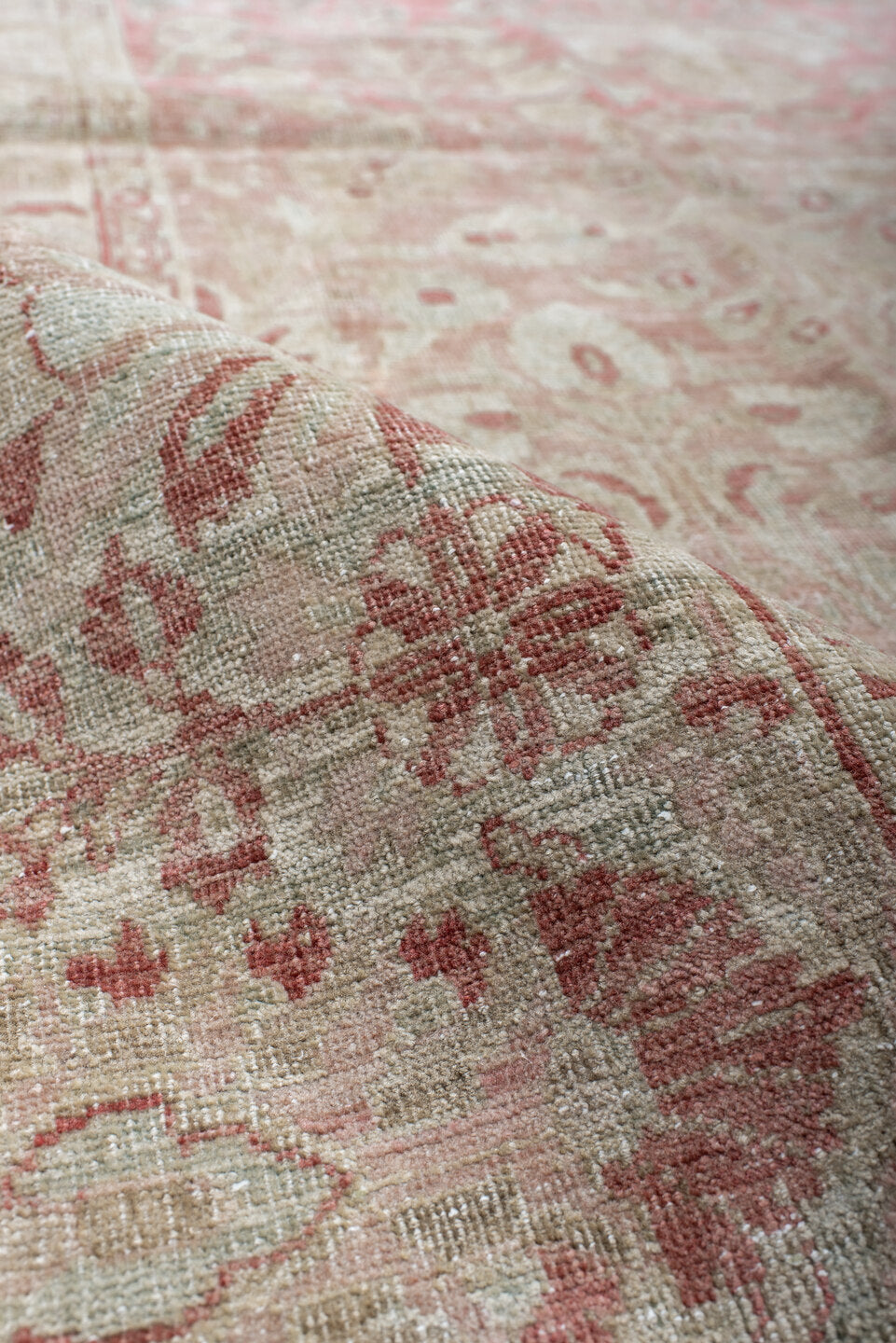 8' x 11' one-of-a-kind handmade antique Sarouk large size rug. Color palette: ivory, rose, blush, taupe, pale sage