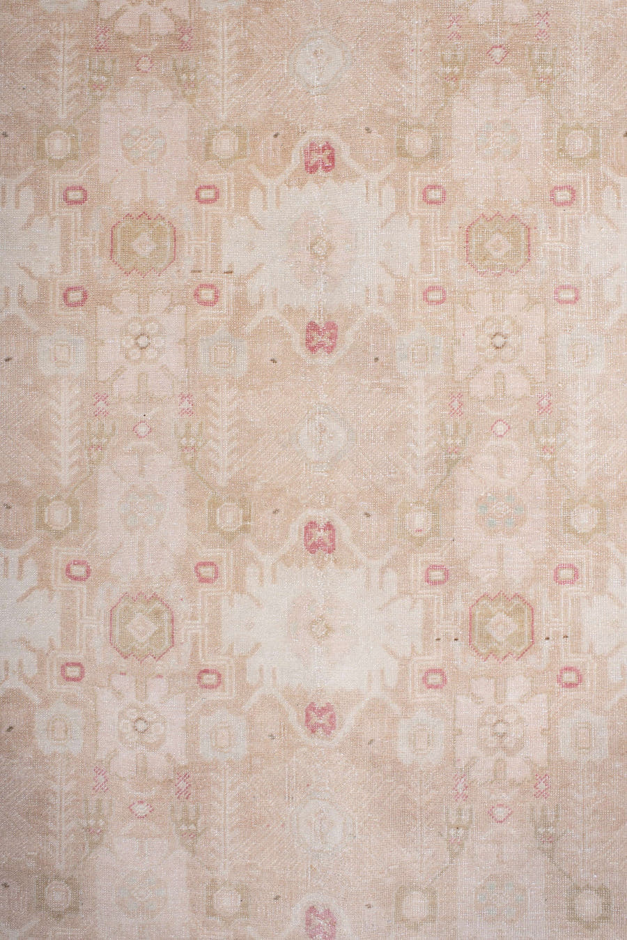 6' x 9' one-of-a-kind handmade antique Sivas medium size rug. Color palette: ivory, blush, rose, cream, taupe, beige, pink