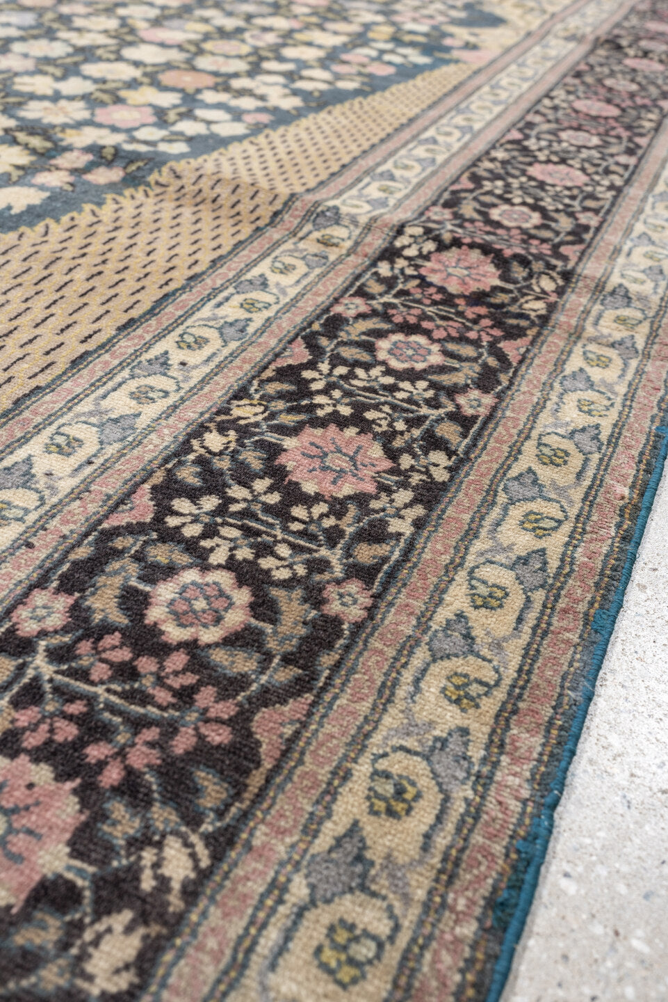 5' x 9' one-of-a-kind handmade vintage Sivas medium size rug. Color palette: soft blue, ivory, charcoal, blush, taupe, sage