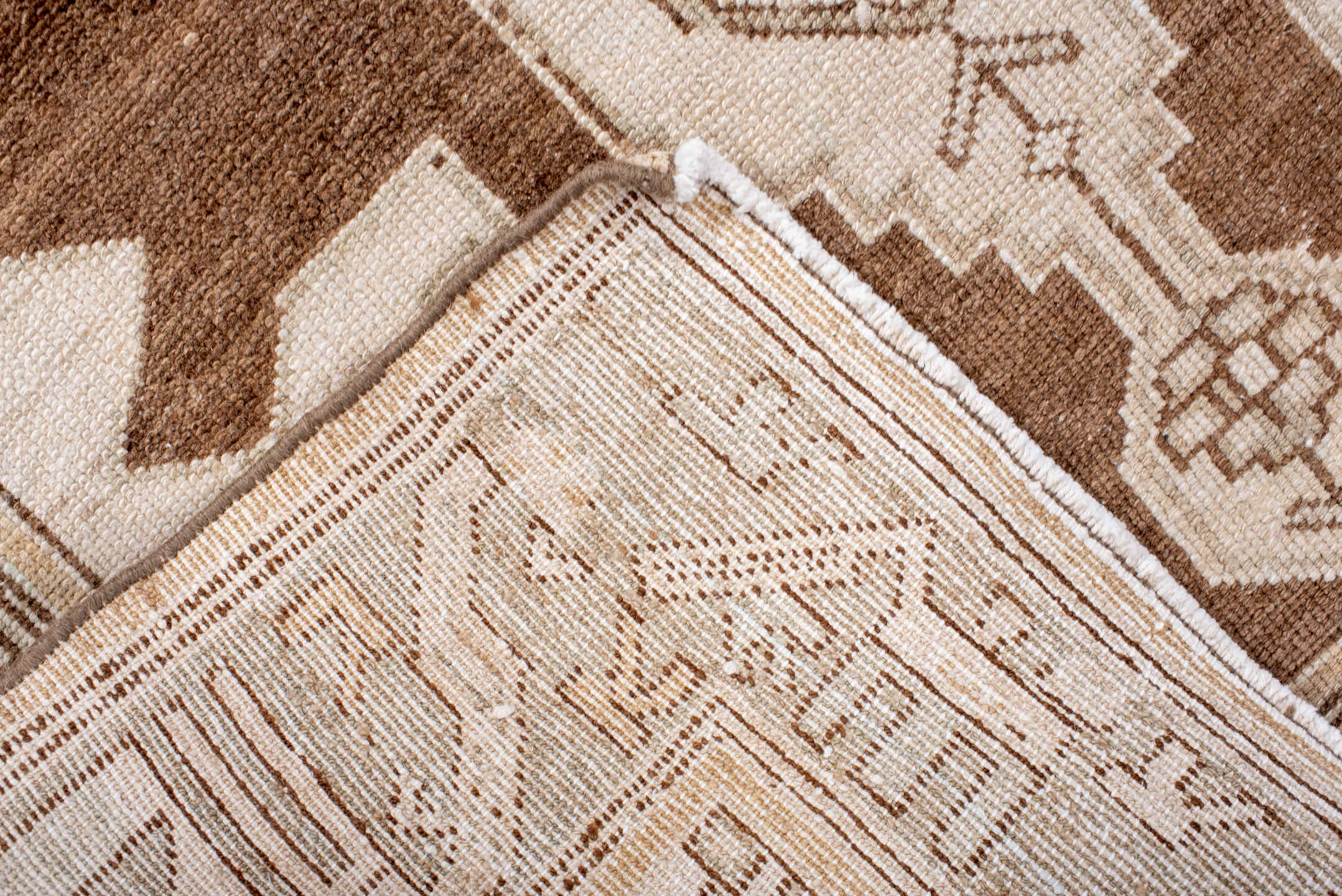 4' x 7' one-of-a-kind handmade vintage Hamadan rug. Color palette: antiquewhite, blanched almond, brown, gray, light gray