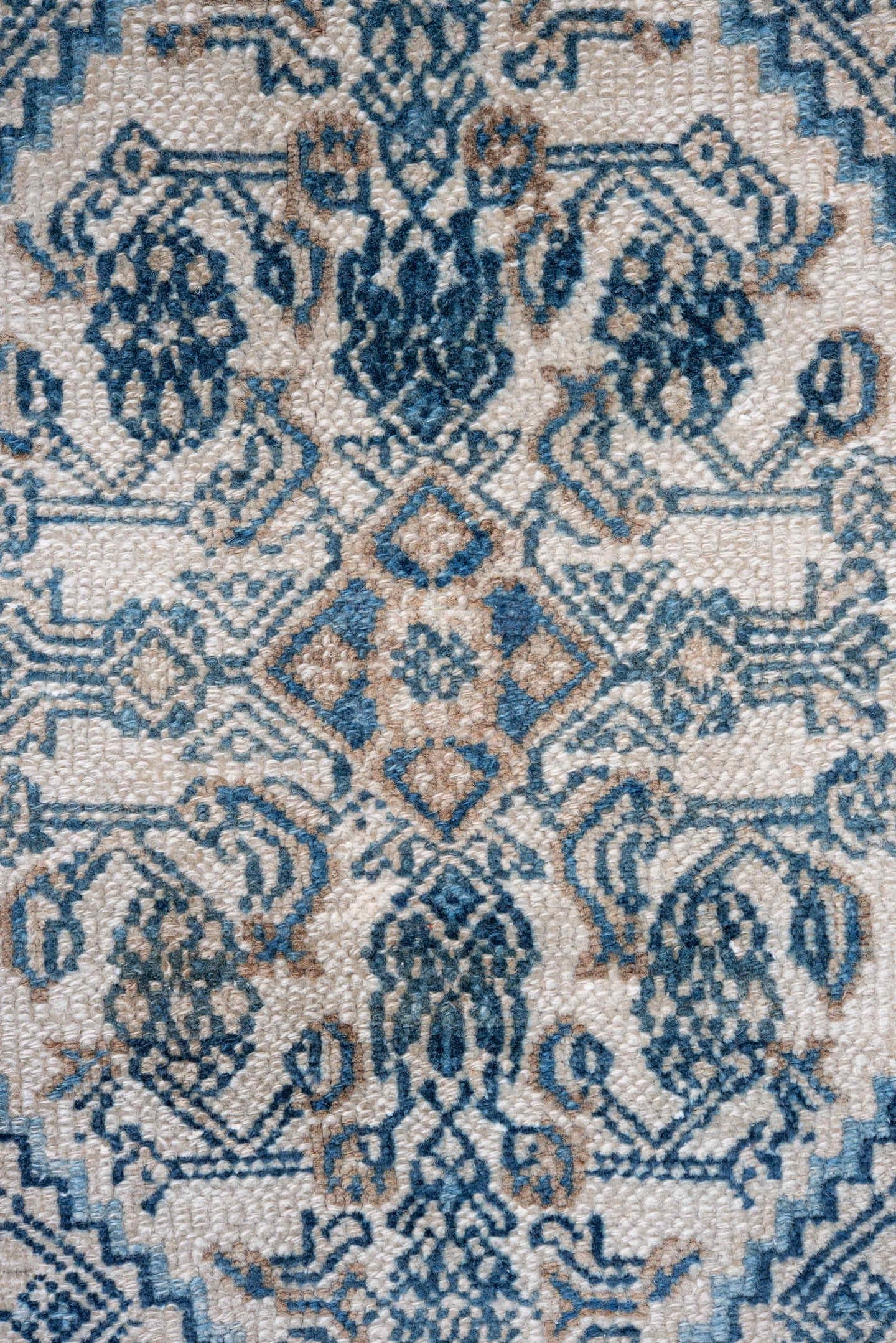 8' x 11' one-of-a-kind handmade vintage Hamadan large size rug. Color palette: ivory, blue, slate, taupe, beige, gray