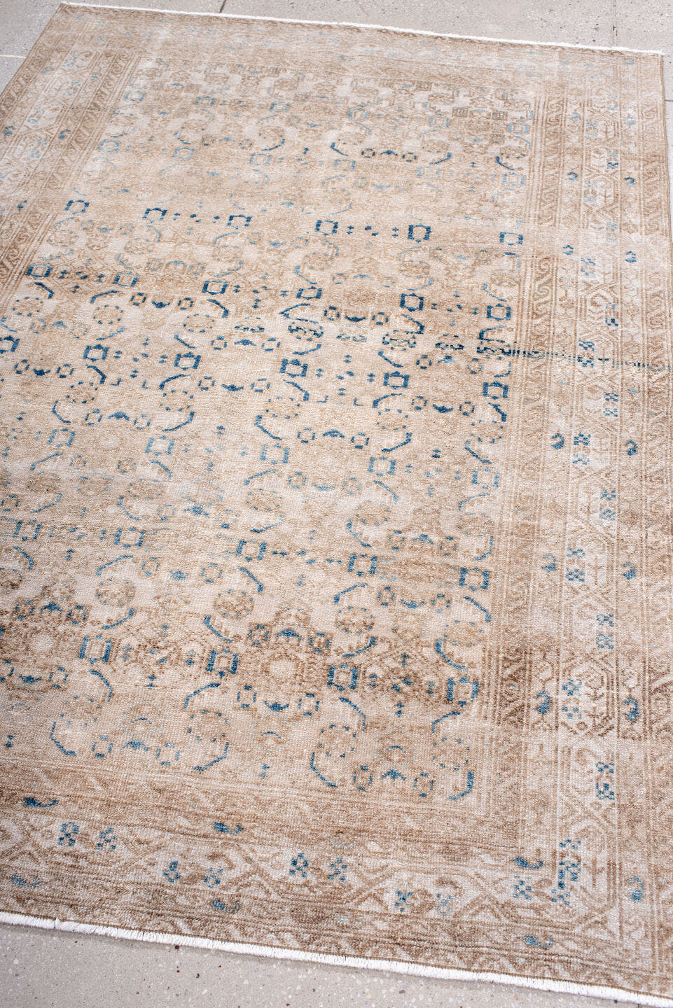 4' x 6' one-of-a-kind handmade antique Hamadan small size rug. Color palette: ivory, beige, sky_blue, taupe, camel