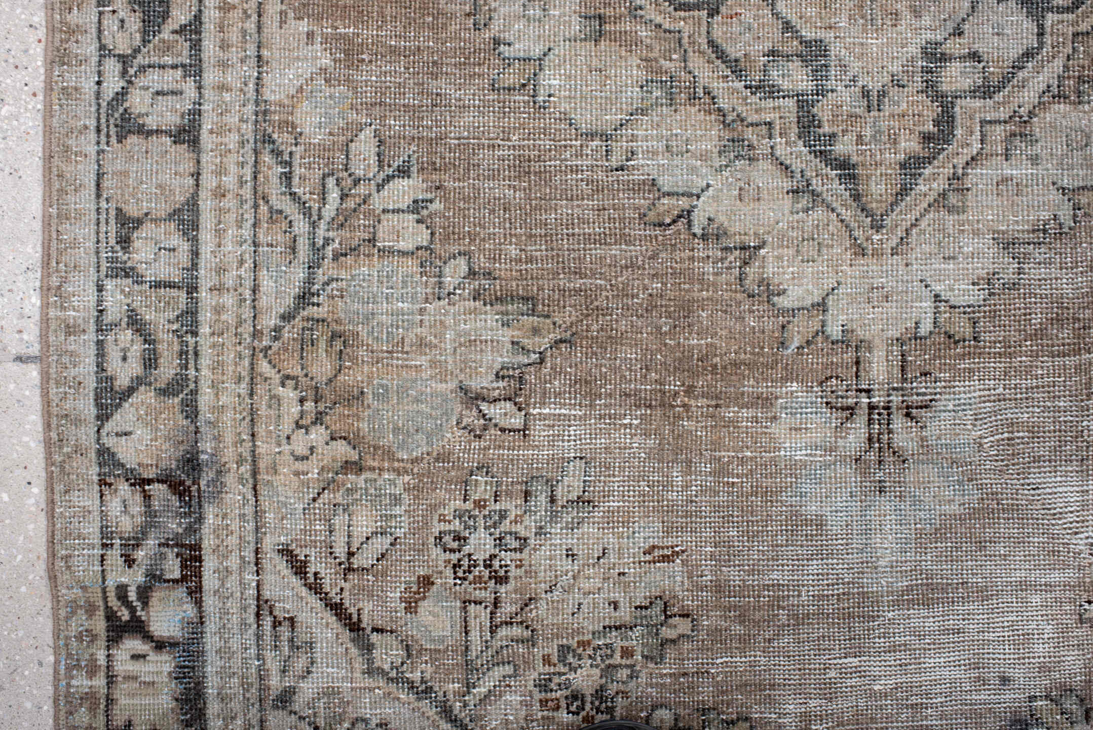 4' x 6' one-of-a-kind handmade vintage Mahal small size rug. Color palette: taupe, ivory, brown, pale blue, beige, charcoal