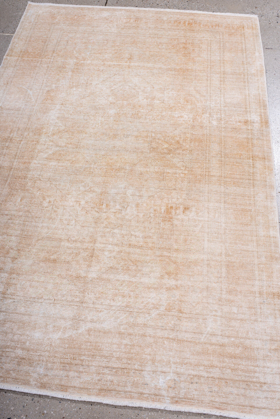 4' x 6' one-of-a-kind handmade antique Kaisary small size rug. Color palette: ivory, cream, sand, beige, taupe, gray