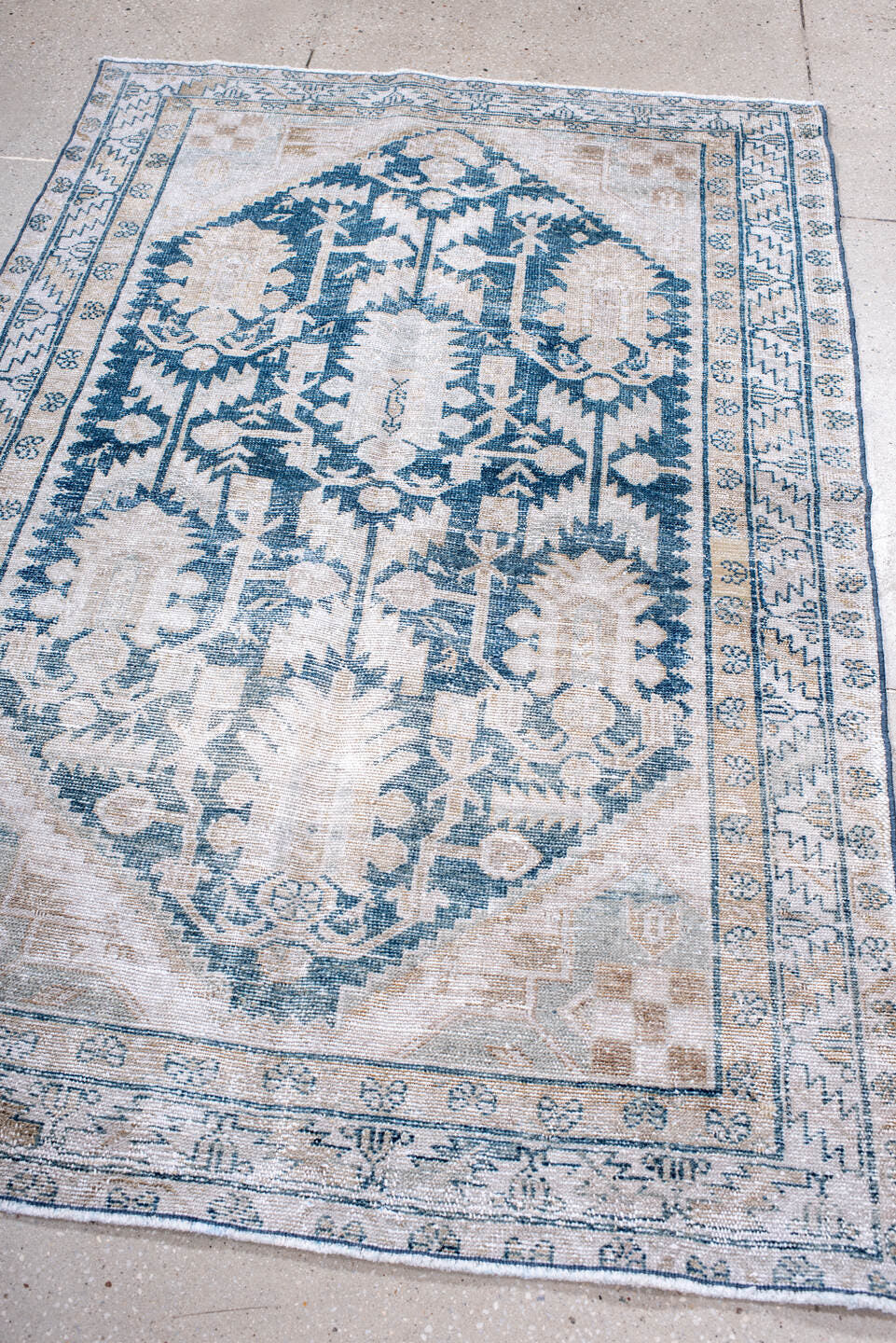 4' x 6' one-of-a-kind handmade antique Hamadan small size rug. Color palette: ivory, sky blue, beige, taupe, light blue