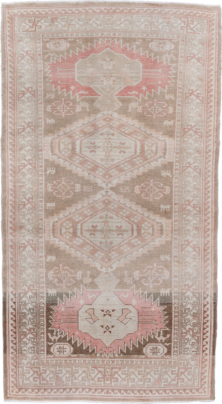 4' x 7' one-of-a-kind handmade vintage Sarab rug. Color palette: taupe, ivory, blush, brown, rose, cream, beige, gray, pink