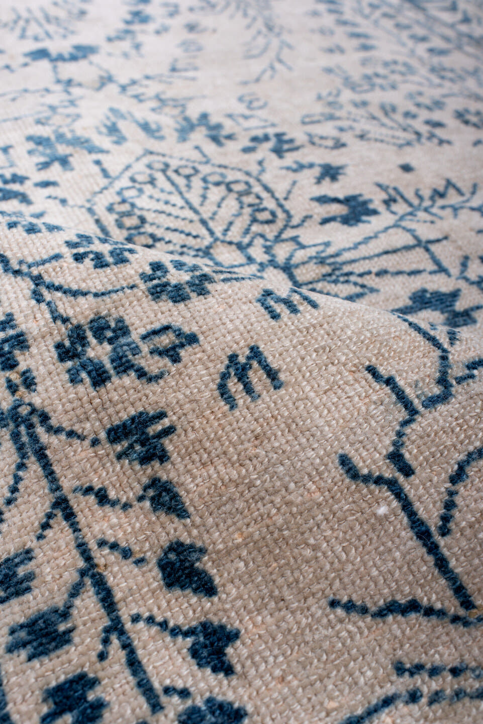 3' x 5' one-of-a-kind handmade antique Hamadan small size rug. Color palette: ivory, sky blue, slate blue, cream, taupe
