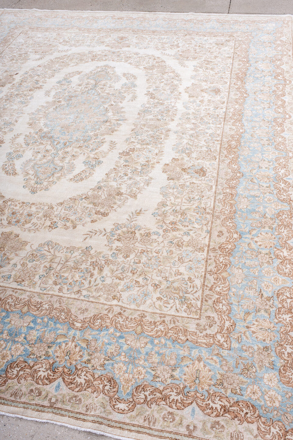 8' x 10' one-of-a-kind handmade antique Kerman large size rug. Color palette: ivory, pale blue, beige, taupe, cream